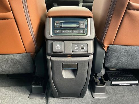 New 2026 Subaru Ascent Touring image 18