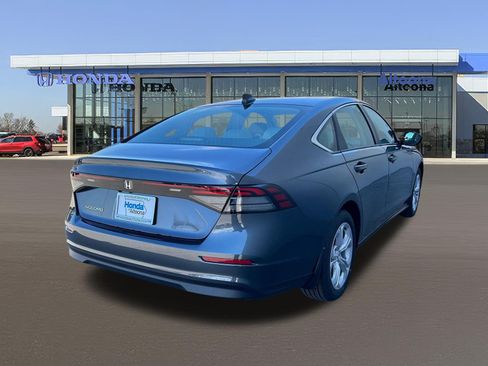 New 2026 Honda Accord LX image 5