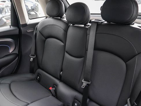 Used 2023 MINI Cooper S image 19