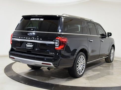 Used 2022 Ford Expedition Max Platinum image 11