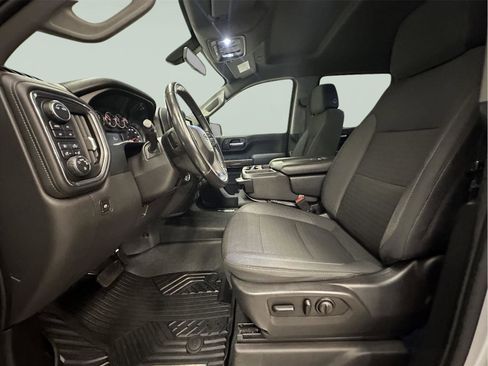 Certified 2021 Chevrolet Silverado 1500 RST image 22