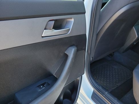 Used 2019 Hyundai Sonata SE image 13