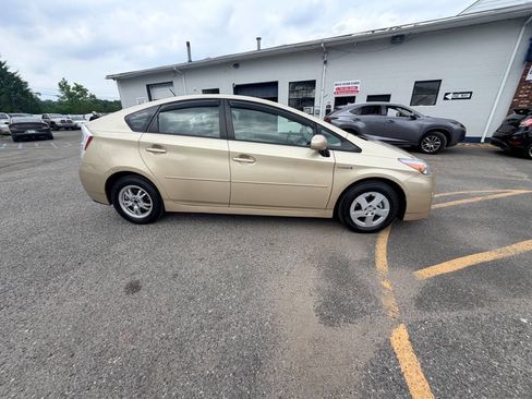 Used 2011 Toyota Prius Three FWD image 21