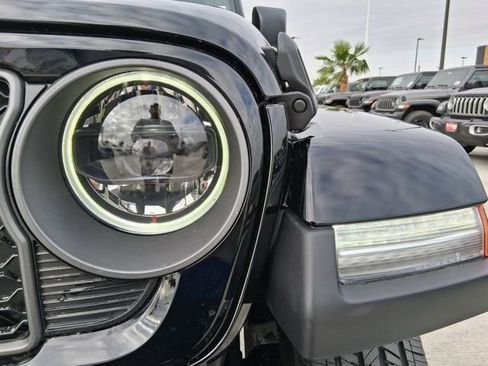 New 2026 Jeep Gladiator Mojave AWD/4WD image 8