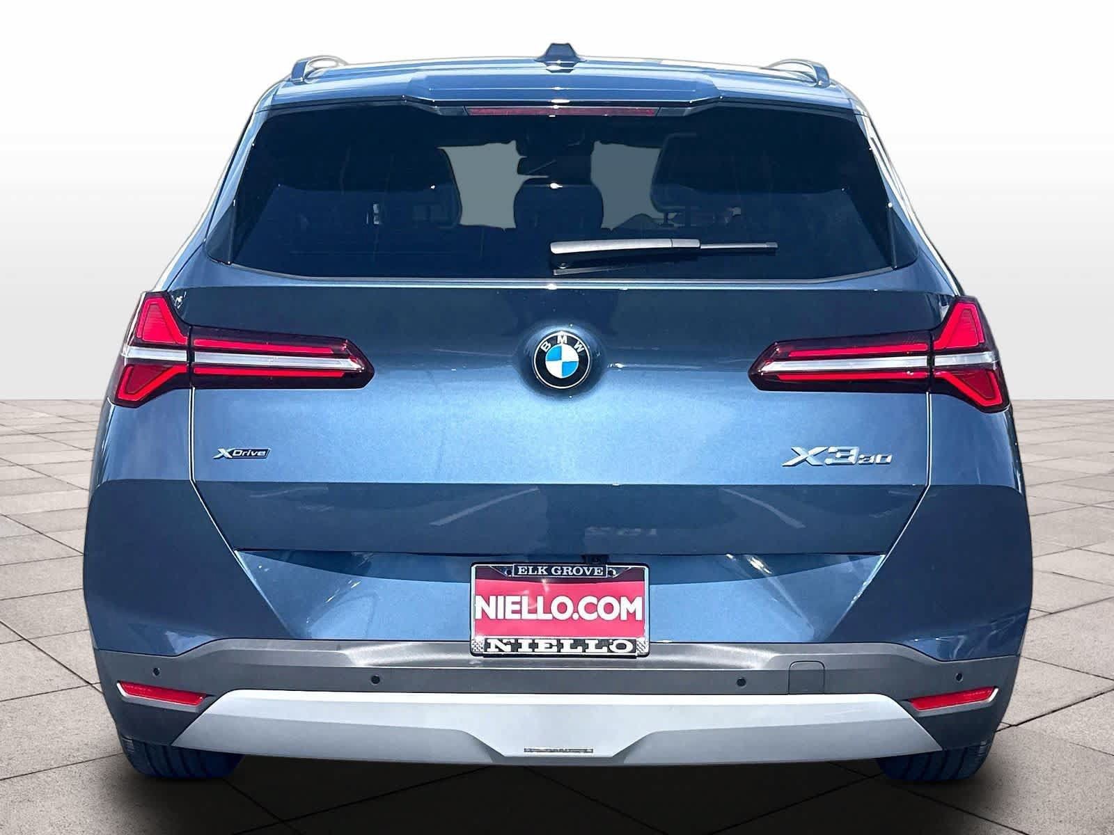 Used 2025 BMW X3 xDrive30i w/ Premium Package AWD/4WD image 8
