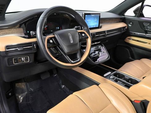 Certified 2020 Lincoln Corsair Reserve w/ Equipment Group 202A image 12