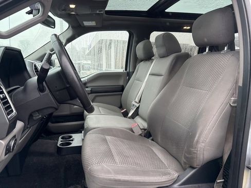 Used 2016 Ford F150 XLT w/ Equipment Group 302A Luxury image 12