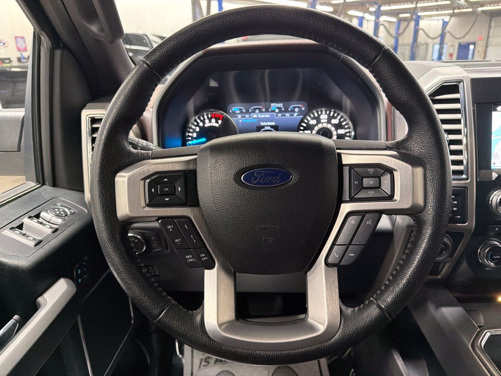 Used 2016 Ford F150 Platinum w/ Equipment Group 701A Luxury AWD/4WD image 18