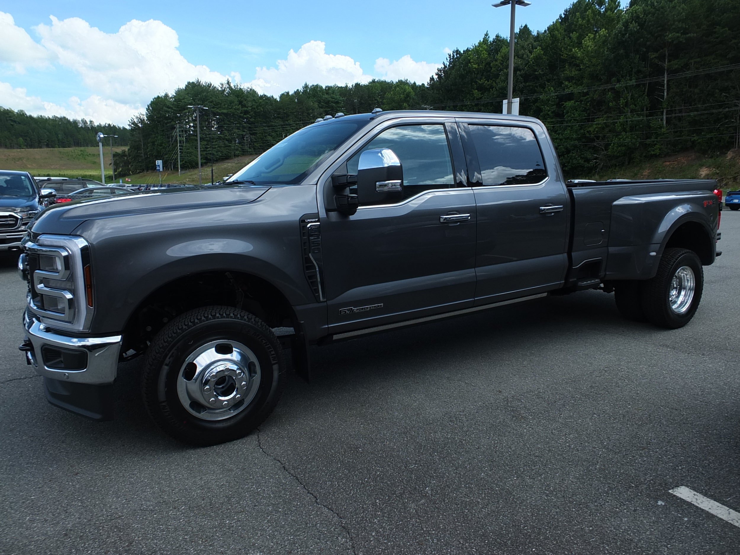 New 2026 Ford F350 Lariat w/ Lariat Ultimate Package AWD/4WD image 6