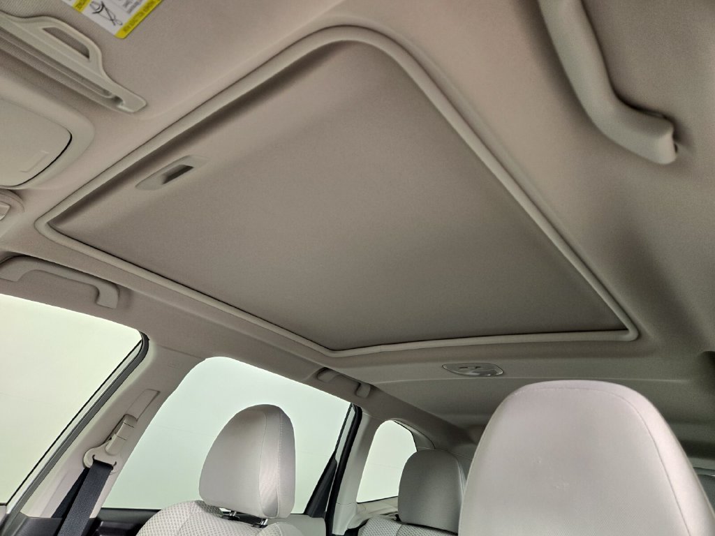 Certified 2023 Subaru Forester Premium AWD/4WD image 16