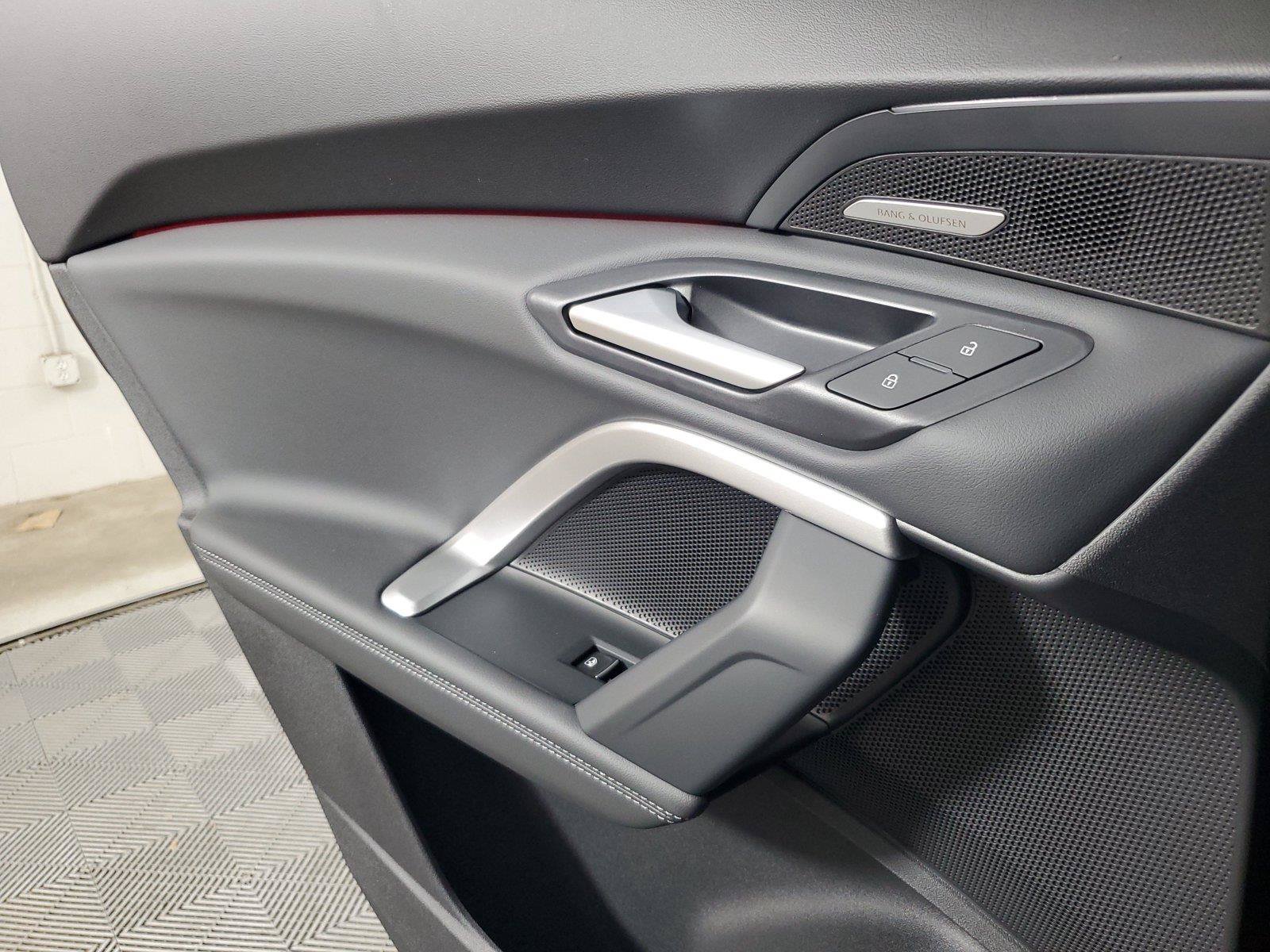 New 2026 Audi Q5 Premium Plus AWD/4WD image 19