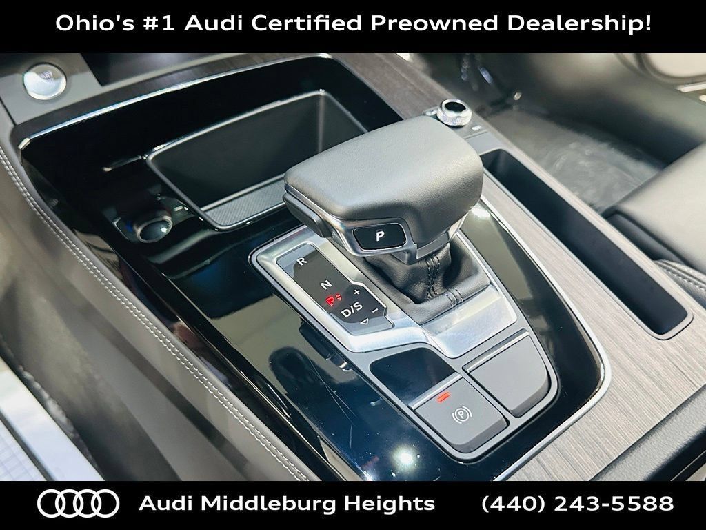Certified 2025 Audi Q5 e Premium Plus w/ Premium Plus Package AWD/4WD image 17
