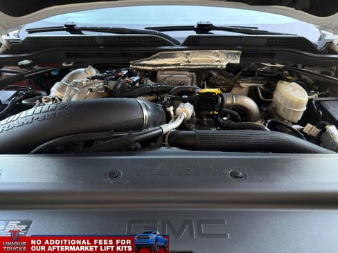 Used 2018 GMC Sierra 2500 Denali w/ Duramax Plus Package image 16