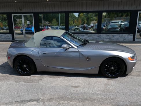 Used 2004 BMW Z4 2.5i image 86