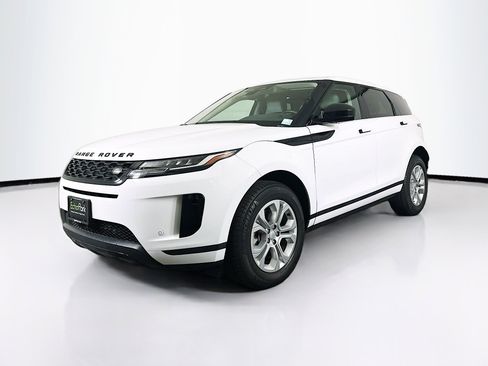 Used 2023 Land Rover Range Rover Evoque S image 3