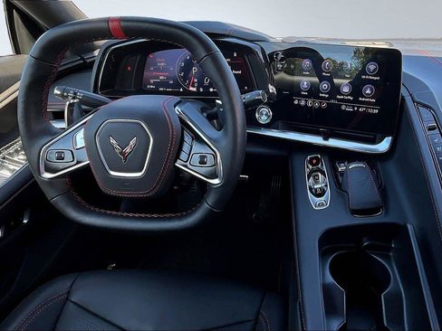 Certified 2021 Chevrolet Corvette Stingray Premium Cpe w/ Z51 Performance Package image 7