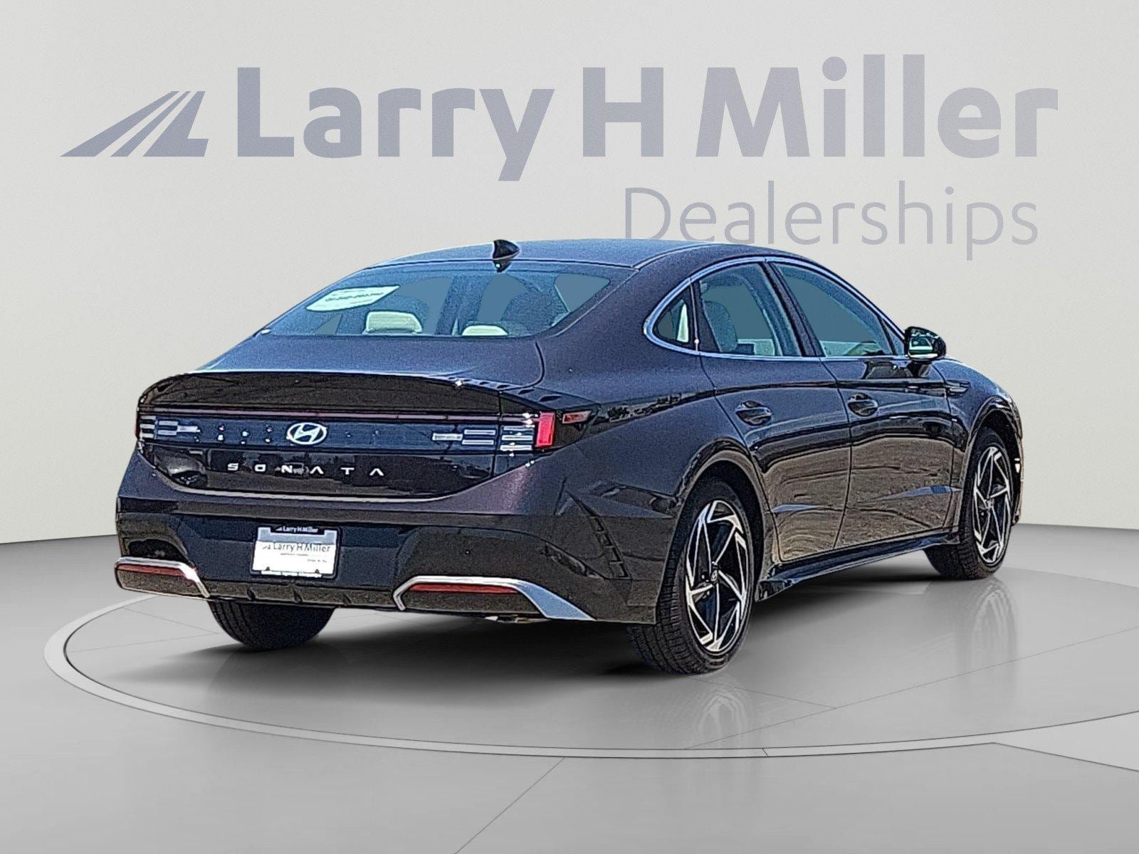New 2026 Hyundai Sonata SEL FWD image 10