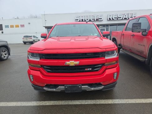 Used 2018 Chevrolet Silverado 1500 LT w/ All Star Edition image 2