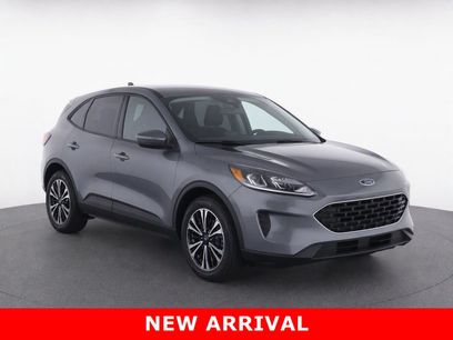 Used 2022 Ford Escape SE w/ SE Sport Appearance Package
