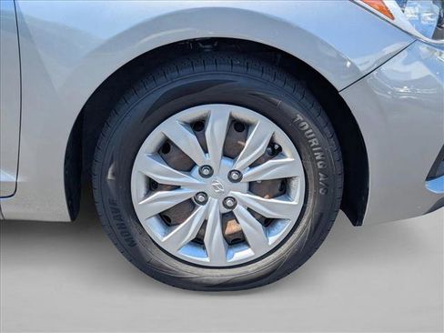 Used 2021 Hyundai Accent SE FWD image 21