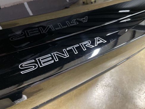 Used 2025 Nissan Sentra SV FWD image 28