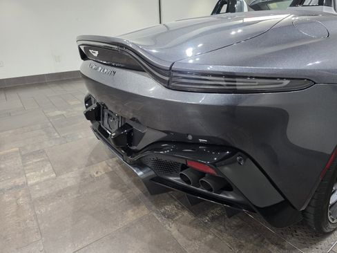 Used 2023 Aston Martin V8 Vantage Roadster image 8