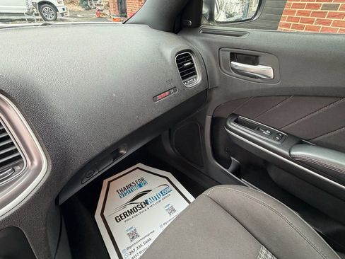 Used 2019 Dodge Charger Scat Pack image 15