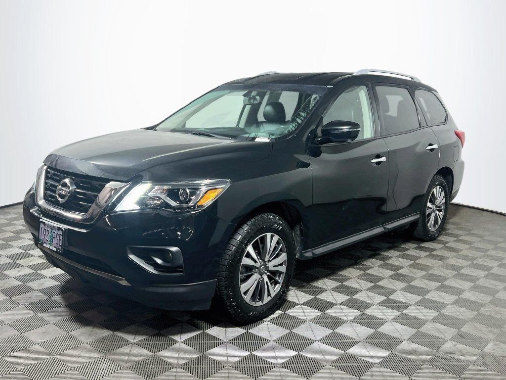 Used 2019 Nissan Pathfinder SL AWD/4WD image 3