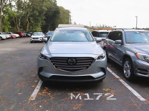 Used 2019 MAZDA CX-9 Touring image 2