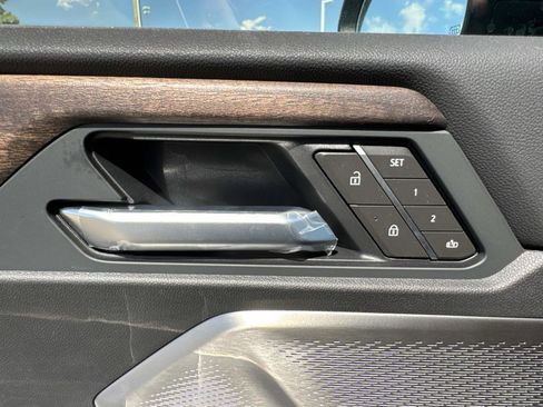 New 2026 GMC Acadia Denali Ultimate AWD/4WD image 21