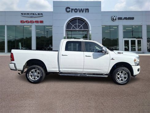 Used 2024 RAM 2500 Laramie w/ Cold Weather Group image 7