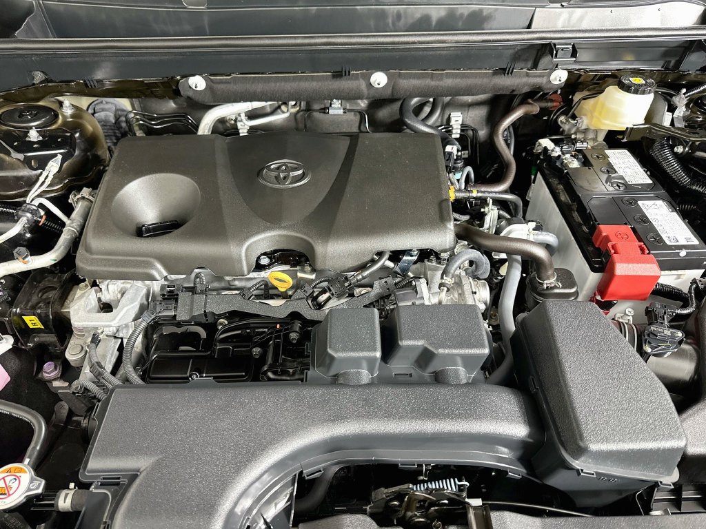 Certified 2025 Toyota RAV4 XLE w/ Convenience Package FWD image 31
