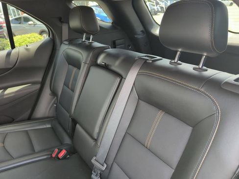 Used 2024 Chevrolet Equinox Premier FWD image 30