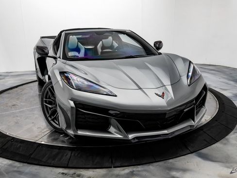 Used 2024 Chevrolet Corvette Z06 image 27