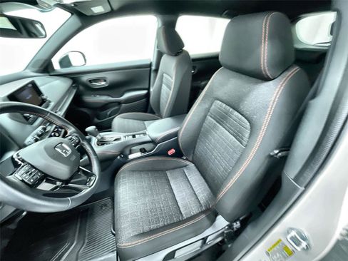 Certified 2025 Honda HR-V Sport image 18