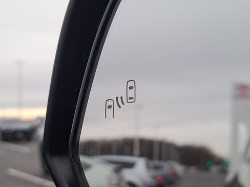 New 2025 Toyota RAV4 XLE Premium image 32