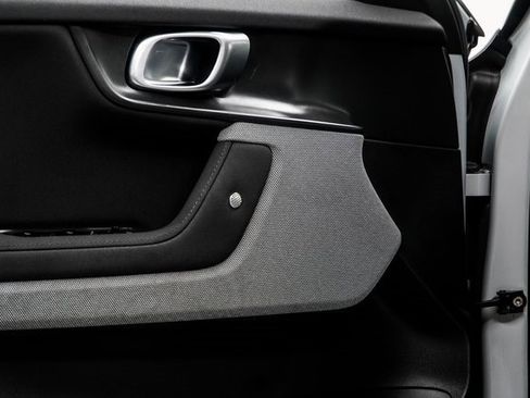 Used 2022 Polestar Polestar 2 w/ Plus Package image 34