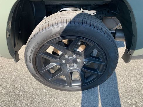Used 2026 RAM 1500 Laramie w/ Night Edition AWD/4WD image 4