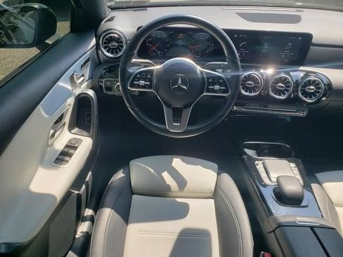 Used 2021 Mercedes-Benz A 220 4MATIC image 17
