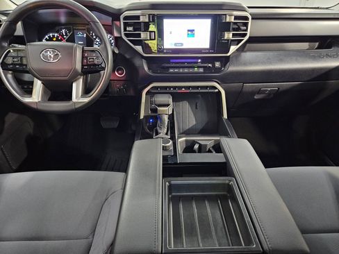 Used 2022 Toyota Tundra SR5 image 10