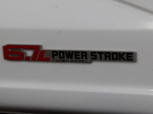 Used 2023 Ford F250 Lariat w/ Sport Appearance Package image 14