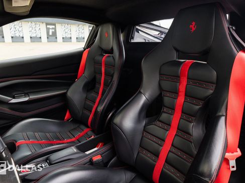 Used 2020 Ferrari F8 Tributo RWD image 4