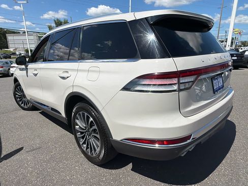 Used 2022 Lincoln Aviator AWD w/ Premium Package image 32