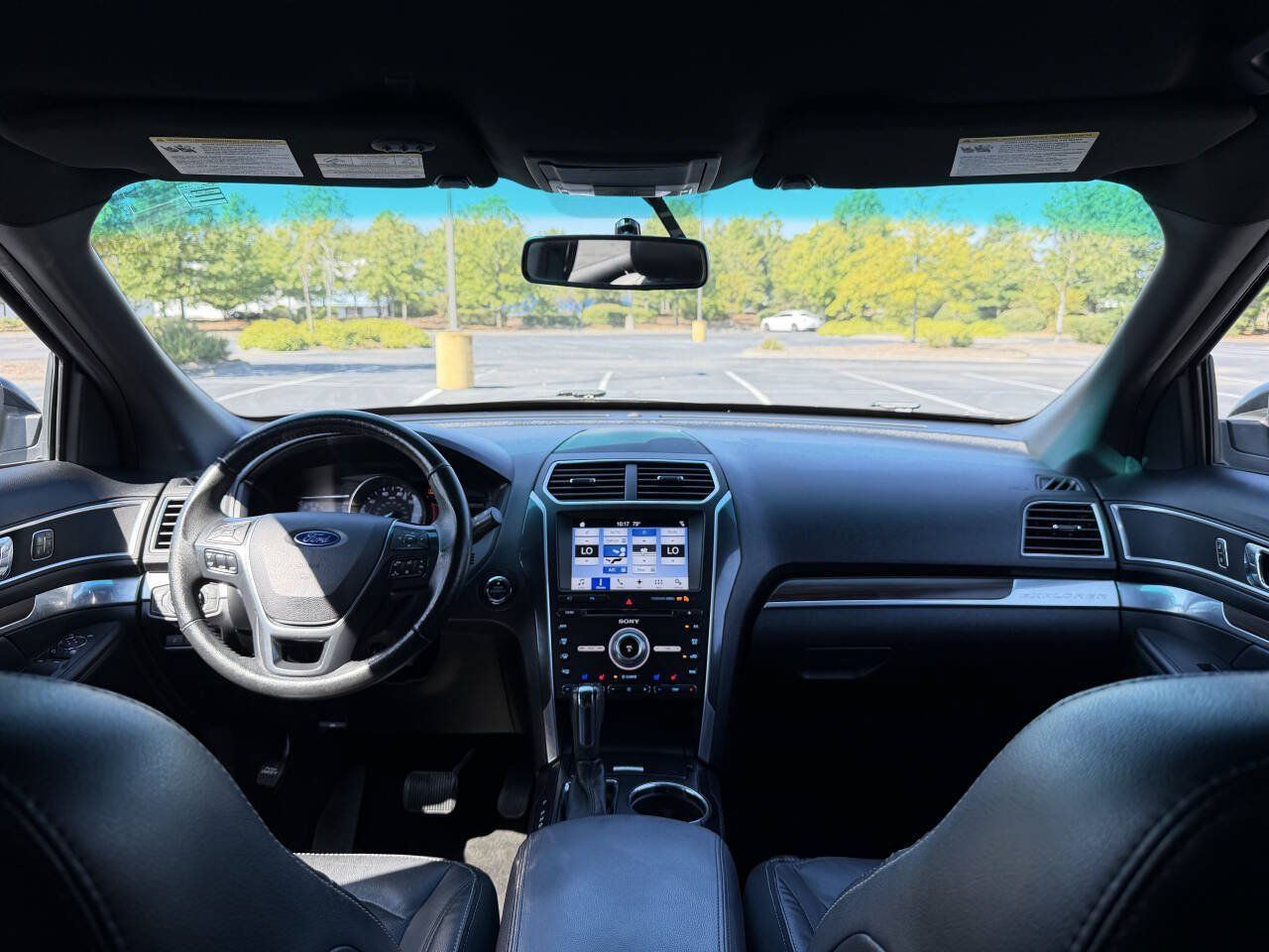 Used 2017 Ford Explorer Limited FWD image 25