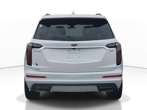 Certified 2024 Cadillac XT6 Sport w/ Technology Package image 3