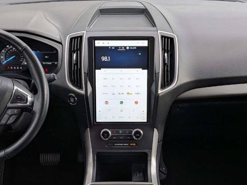 Certified 2024 Ford Edge SEL AWD/4WD image 16