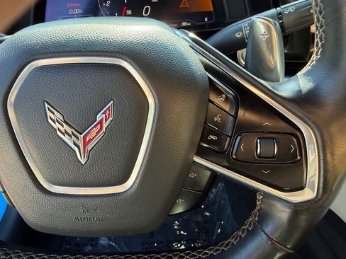 Used 2021 Chevrolet Corvette Stingray Preferred Cpe w/ Z51 Performance Package RWD image 28