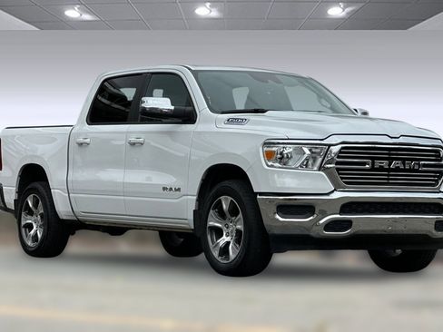 Used 2024 RAM 1500 Laramie image 6