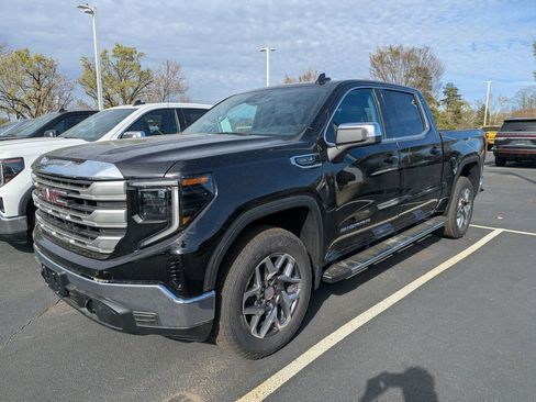 New 2026 GMC Sierra 1500 SLE w/ X31 Off-Road Package image 4