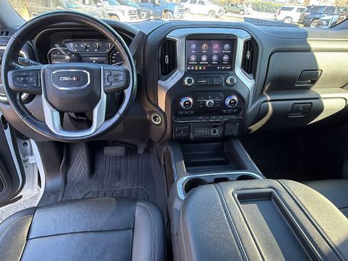 Used 2021 GMC Sierra 1500 SLT image 18